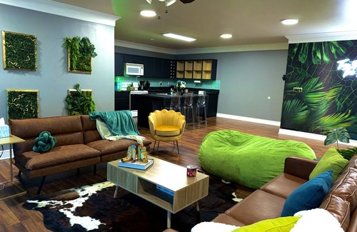 Picayune Condo | Modern Luxe Downtown Picayune Condo - Safe area & 20 mins to Slidell, La!