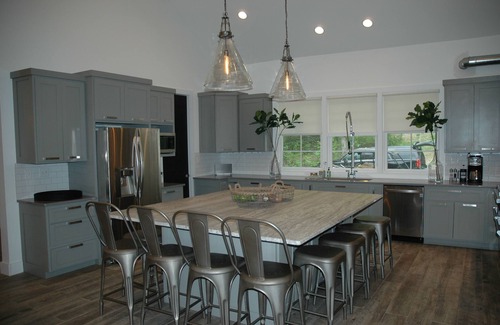 Cullowhee House | Modern Luxury Mountain Lakside Getaway on Lake Glenville, NC