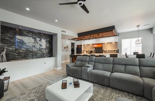 Arizona Skyline Community House | Modern Luxury! Only 10 min. to AZ Athletic Grounds & A+ Dining/Shopping!