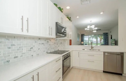 Naples Apartment | Modern Mustang Condo at Lely Resort-Golf/Pool/Courts/Gym