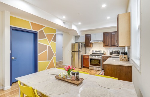 New Haven Condo | Modern New Haven Condo < 1 Mi to Downtown!