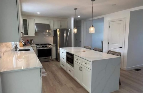 East Falmouth House | Modern New home in East Falmouth !