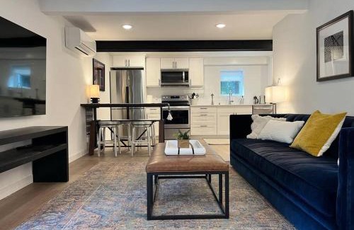 Georgetown House | Modern, new & industrial in Georgetown