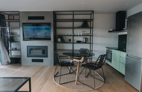 Kallithea Apartment | Modern Oasis by Earth Boutique