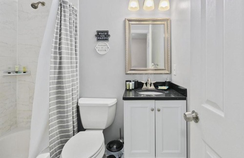 Countryside House | Modern, Office, Fast WiFi, 40 Mins to DC