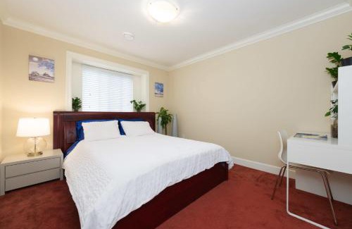 Marpole House | Modern Room with Private Washroom in Central Location