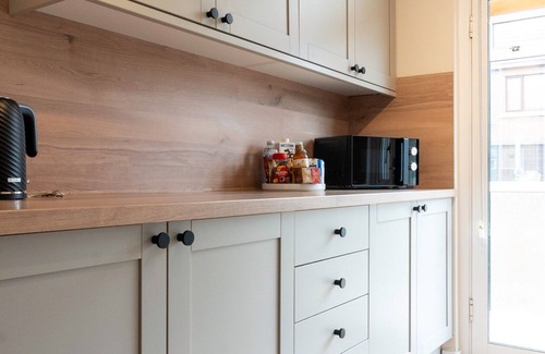 Grangemouth House | Modern Snug Home in Grangemouth