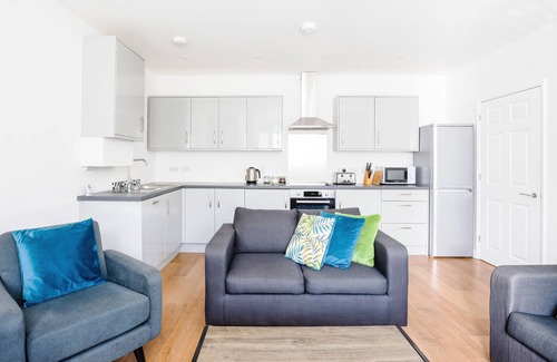 Oxford Apartment | Modern, spacious apartment with free parking