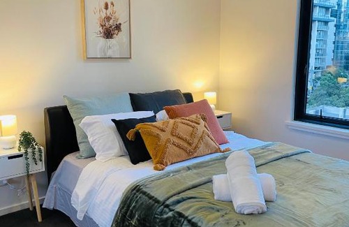 South Melbourne Apartment | Modern stay in South Melbourne