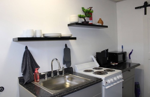 Ridgway Apartment | Modern Stay @ Ridgway