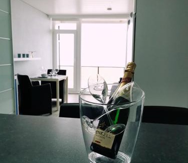 Raversijde Apartment | Modern studio direct Seaview & free parking