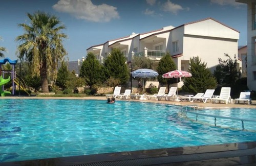 Akbuk Apartment | Modern Studio Flat in Didim with Shared Pool