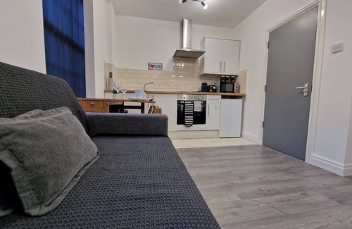 Chinatown Apartment | Modern Studio in Central Liverpool - F3*