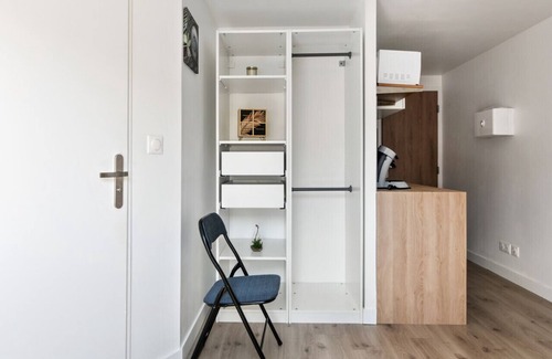 Fives Apartment | Modern studio near Lille’s city center – Welkeys