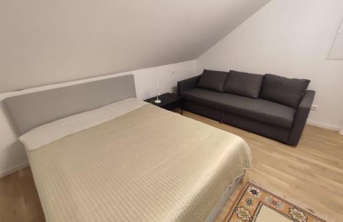 Schwalbach am Taunus Apartment | Modern stylish apartment 10 min near Messe