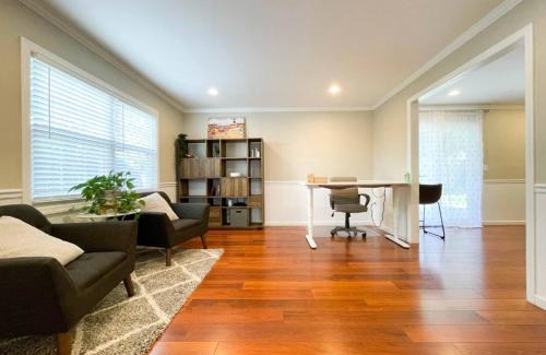 Northbridge Apartment | Modern Stylish 3 bed single house central Jersey