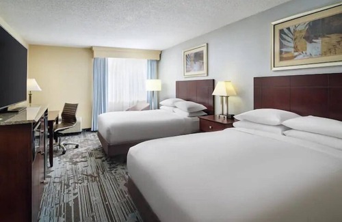 Rocky Mount Hotel | Modern & Stylish:3 Tranquil Units, FREE Parking! Close to Bridge Tar River Trail