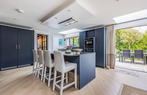 Bosham House | Modern Stylish Bosham Home | Pass The Keys