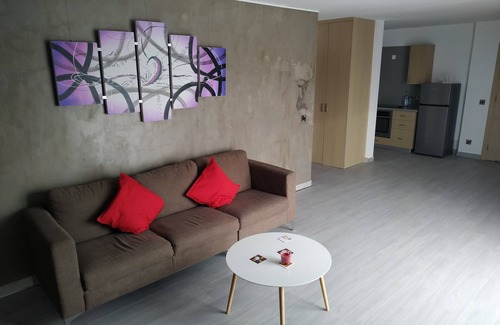 Strovolos Apartment | Modern Suite, XL balcony, parking