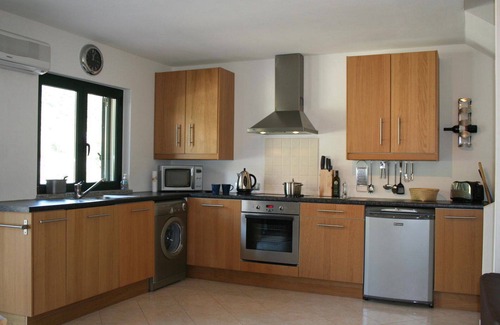 Bosa Historic Centre House | Modern town house very close to the old town of Bosa