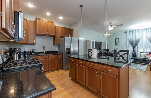 Chapel Hill House | Modern Townhome