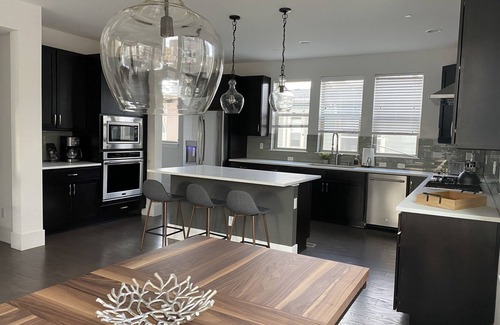 Superior House | Modern townhome w/rooftop patio. Mountain views. Easy access to Denver & Boulder