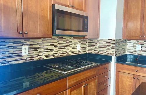 Gaithersburg House | Modern Townhouse Chic & Spacious