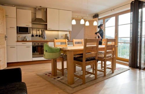 March Apartment | Modern vacation apartment for 6 people (63sqm)