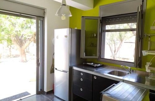 Kineta Villa | Modern Villa near beach between Athens-Attica and Corinth-Peloponnese