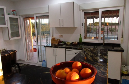 Catral Villa | Modern villa with large garden and heated pool near the sea