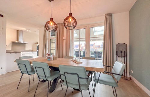 Colijnsplaat House | Modern villa with a sauna, hot tub, and a garden