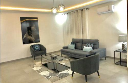 Dakar Apartment | Moderne 2 bed Penthouse