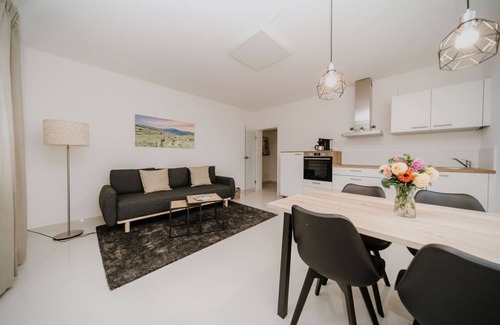 Boetzingen Apartment | Moderne 2-zi. Fewo Direkt am Weinberg, Idealer Ausgangspunkt für Touren&ausflüge