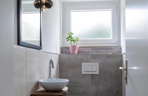 Zell Apartment | moderne Ferienwohnung in Esslingen