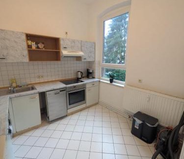 Neumuenster Apartment | Modernes Apartment mit 2 Schlafzimmern und Privatparkplatz nahe Innenstadt