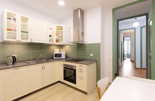 Sant Antoni Apartment | MODERNIST FAMILY BARCELONA APARTMENT