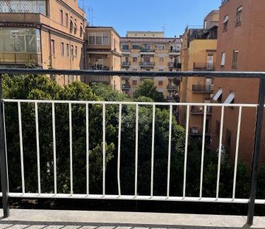 Quartiere XXVIII Monte Sacro Alto Apartment | Moderno 85mq con 2 bagni e posto auto nel cortile interno
