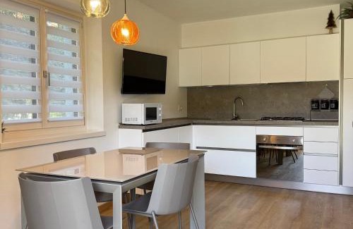 Carisolo Apartment | Moderno appartamento con giardino