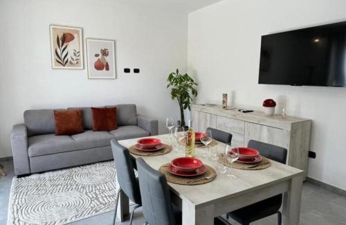 Sanluri Historic Centre Apartment | Moderno e Confortevole Appartamento, Wi-Fi e Parcheggio Gratuito