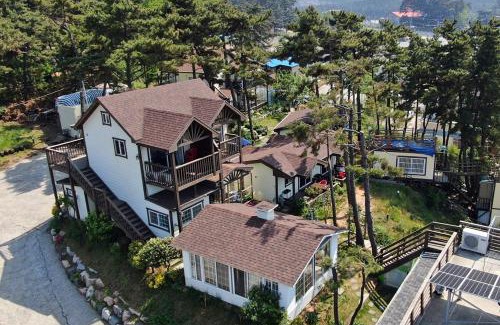 Taean House | Modni Pension