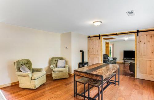 Mather House | Moe's Vineyard - Cabin
