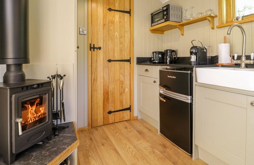 Llanbedr Cottage | Moelfre - Shepherds Hut