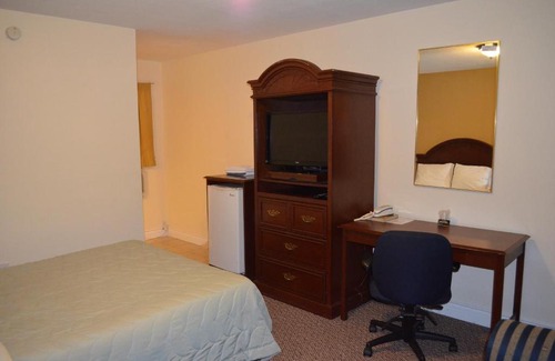 Brantford Hotel | Mohawk Motel