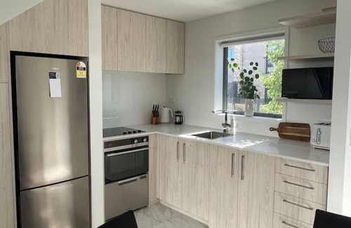 Upper Riccarton House | Mohua Lane Urban Paradise