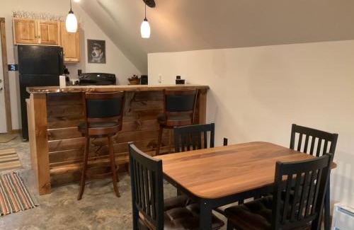 Large Apartment | MOJO'S LOFT