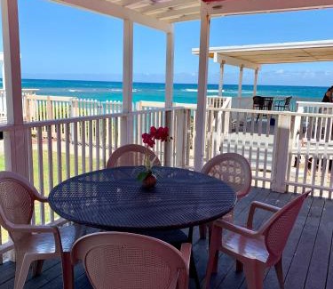 Waialua House | Mokulē'ia Beach Houses at Owen's Retreat