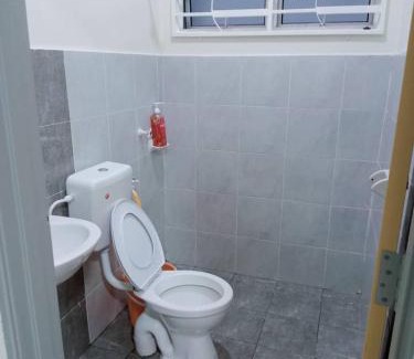 Bandar Seri Iskandar House | mOmma's Homestay