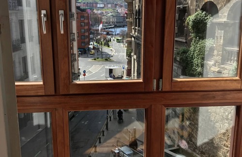 Uribarri Apartment | Monappart Cristo Historic Apartment with Parking