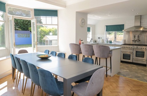 Amlwch Cottage | MONARFON, pet friendly, country holiday cottage in Amlwch