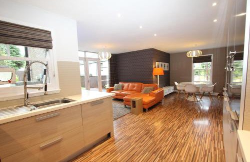 Auchenblae House | Monboddo Townhouse
